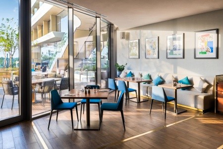 Spojené arabské emiráty Dubaj Ja The Resort - Ja Lake View Hotel 9 dňový pobyt Polpenzia Letecky Letisko: Bratislava February 2026 ( 5/02/26-13/02/26)