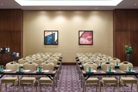 Spojené arabské emiráty Dubaj Swissotel Living Al Ghurair 5 dňový pobyt Raňajky Letecky Letisko: Praha June 2026 (29/06/26- 3/07/26)