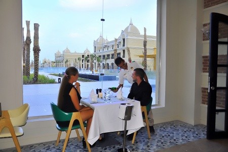 Egypt Hurghada Titanic Royal Resort 11 dňový pobyt Ultra All inclusive Letecky Letisko: Viedeň May 2026 (14/05/26-24/05/26)