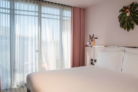 Portugalsko Lisabon Mama Shelter Lisboa 4 dňový pobyt Raňajky Letecky Letisko: Viedeň December 2025 (28/12/25-31/12/26)