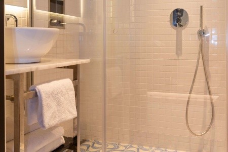 Portugalsko Lisabon Mama Shelter Lisboa 4 dňový pobyt Raňajky Letecky Letisko: Viedeň December 2025 (28/12/25-31/12/26)