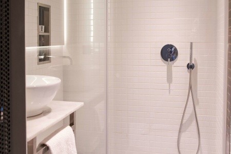 Portugalsko Lisabon Mama Shelter Lisboa 4 dňový pobyt Raňajky Letecky Letisko: Viedeň December 2025 (28/12/25-31/12/26)