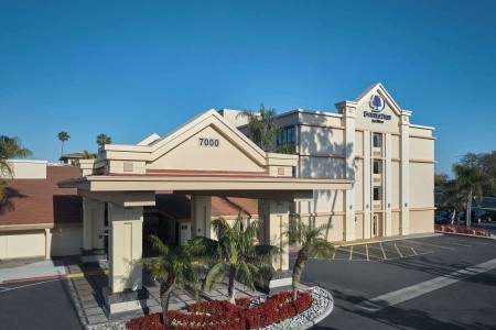 USA California Doubletree By Hilton Buena Park 15 dňový pobyt Raňajky Letecky Letisko: Praha October 2025 (28/10/25-11/11/25)