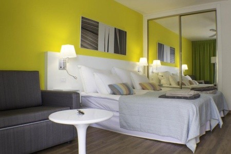 Kanárske ostrovy Tenerife Coral California 6 dňový pobyt Raňajky Letecky Letisko: Budapešť August 2026 (19/08/26-24/08/26)