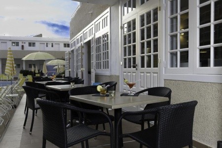 Kanárske ostrovy Tenerife Coral California 6 dňový pobyt Raňajky Letecky Letisko: Budapešť August 2026 (19/08/26-24/08/26)