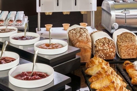 Rakúsko Viedeň Nh Wien City Center 3 dňový pobyt Raňajky Letecky Letisko: Praha March 2026 (29/03/26-31/03/26)