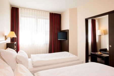 Rakúsko Viedeň Nh Wien City Center 3 dňový pobyt Raňajky Letecky Letisko: Praha March 2026 (29/03/26-31/03/26)