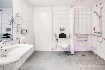 InterCityHotel Dresden - 72