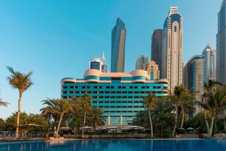 Spojené arabské emiráty Dubai Le Meridien Mina Seyahi Beach Resort 8 denní pobyt Polopenze Letecky Letiště: Praha duben 2025 ( 4/04/25-11/04/25)