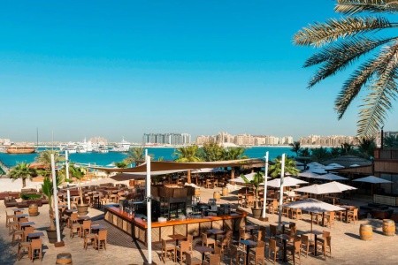 Spojené arabské emiráty Dubai Le Meridien Mina Seyahi Beach Resort 8 denní pobyt Polopenze Letecky Letiště: Praha duben 2025 ( 4/04/25-11/04/25)