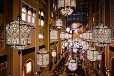 Spojené arabské emiráty Dubai Oaks Ibn Battuta Gate Dubai 5 denní pobyt Polopenze Letecky Letiště: Praha říjen 2024 (19/10/24-23/10/24)