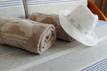 Španielsko Mallorca Hotel Rocamarina 8 dňový pobyt Raňajky Letecky Letisko: Praha October 2025 (12/10/25-19/10/25)