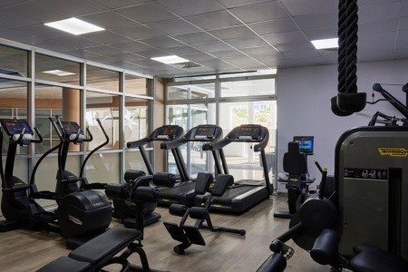 Cyprus Limassol Mediterranean Beach 5 dňový pobyt Polpenzia Letecky Letisko: Praha August 2025 (23/08/25-27/08/25)