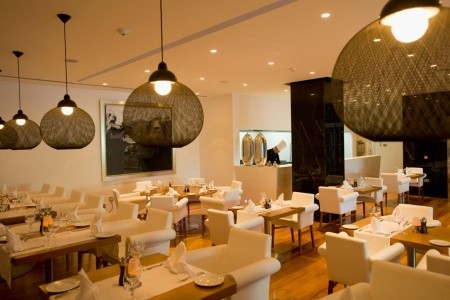 Cyprus Limassol Mediterranean Beach 5 dňový pobyt Polpenzia Letecky Letisko: Praha August 2025 (23/08/25-27/08/25)