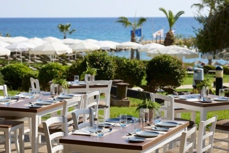 Cyprus Limassol Mediterranean Beach 5 dňový pobyt Polpenzia Letecky Letisko: Praha August 2025 (23/08/25-27/08/25)