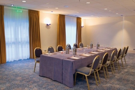 Cyprus Limassol Mediterranean Beach 5 dňový pobyt Polpenzia Letecky Letisko: Praha August 2025 (23/08/25-27/08/25)