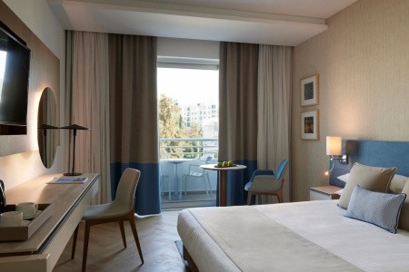 Cyprus Limassol Mediterranean Beach 5 dňový pobyt Polpenzia Letecky Letisko: Praha August 2025 (23/08/25-27/08/25)