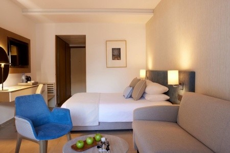 Cyprus Limassol Mediterranean Beach 5 dňový pobyt Polpenzia Letecky Letisko: Praha August 2025 (23/08/25-27/08/25)