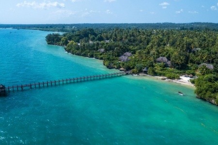 Zanzibar  Zanzi Resort 10 dňový pobyt Polpenzia Letecky Letisko: Praha May 2025 (26/05/25- 4/06/25)