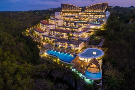 Bali letecky z Mnichova - Renaissance Bali Uluwatu Resort & Spa