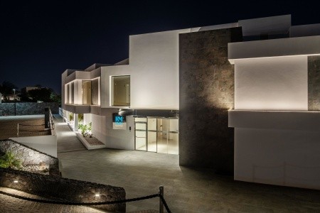 Royal Marina Suites Boutique - 50