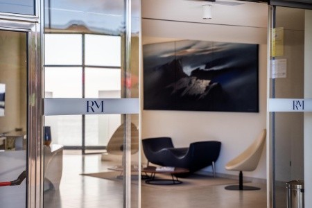 Royal Marina Suites Boutique - 55