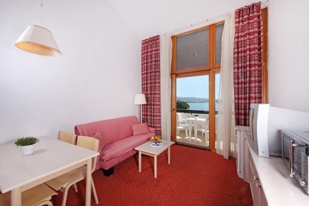 Slovinsko Portorož Villa Barka Apartmanok 8 dňový pobyt Bez stravy Vlastná November 2025 (29/11/25- 6/12/25)