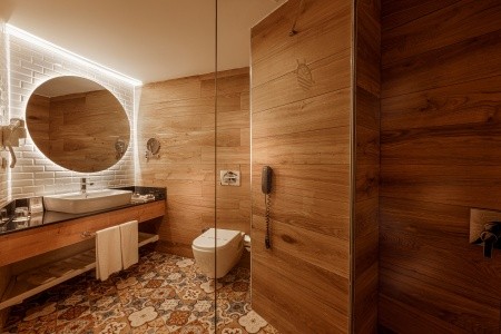 Sailors Beach Club - 20