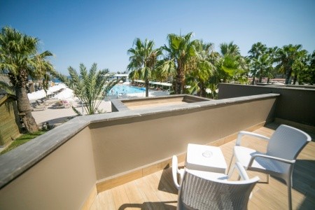 Sailors Beach Club - 21