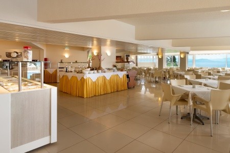 Canvas By Mitsis Belvedere - 42