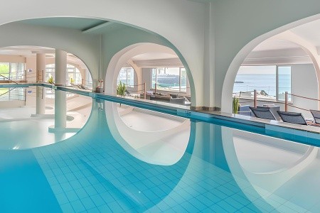 Madeira Funchal Pestana Carlton Madeira Premium Ocean Resort 8 dňový pobyt Raňajky Letecky Letisko: Viedeň March 2026 ( 6/03/26-13/03/26)