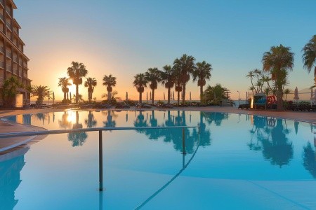 Madeira Caniço The Views Oasis 8 dňový pobyt Polpenzia Letecky Letisko: Budapešť September 2026 ( 7/09/26-14/09/26)