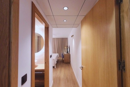 Oh!Tels Vila Romana - 56