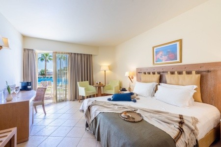 Giannoulis Santa Marina Plaza - 80