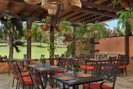 Green Garden Resort & Suites - 79