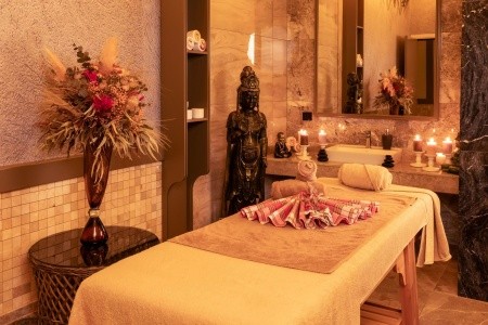 Turecko Antalya Crystal Centro Resort 12 dňový pobyt All Inclusive Letecky Letisko: Bratislava July 2026 (24/07/26- 4/08/26)