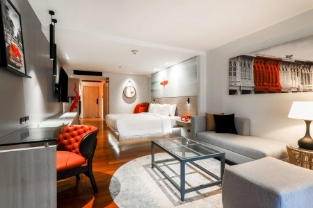 Radisson Red Phuket Patong Beach - 56