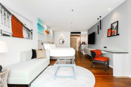 Radisson Red Phuket Patong Beach - 59