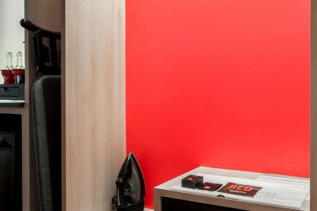 Radisson Red Phuket Patong Beach - 72