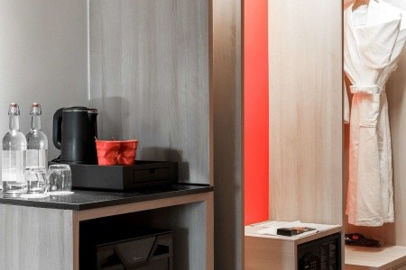 Radisson Red Phuket Patong Beach - 74