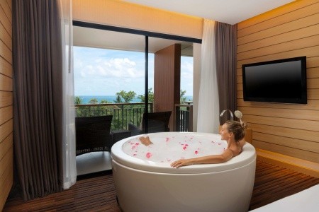 Novotel Phuket Kata Avista Resort
