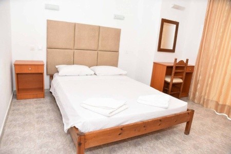 Butterfly Studios - 29