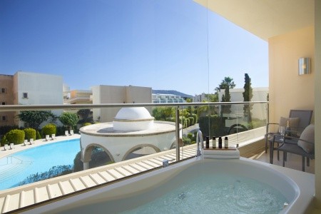 The Ixian Grand & All Suites - 150