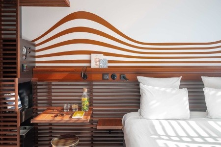 Off Paris Seine - 60