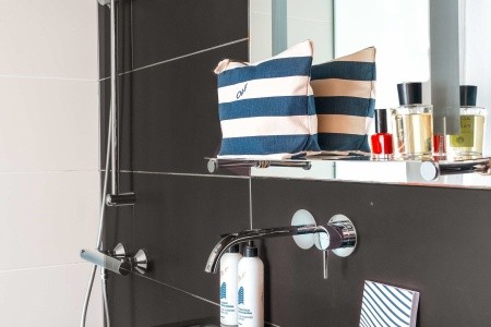 Off Paris Seine - 63