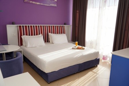 Albánsko Durrës Monaco Garden 8 dňový pobyt Raňajky Letecky Letisko: Praha September 2025 (19/09/25-26/09/25)