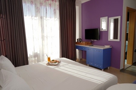 Albánsko Durrës Monaco Garden 8 dňový pobyt Raňajky Letecky Letisko: Praha September 2025 (19/09/25-26/09/25)