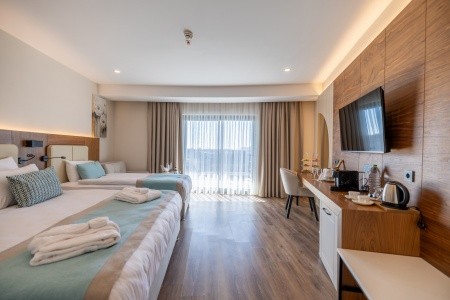 Turecko Side Side Moon Palace 15 dňový pobyt Ultra All inclusive Letecky Letisko: Katovice May 2026 (27/05/26-10/06/26)