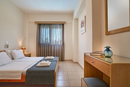 Veronica Apartments - 4