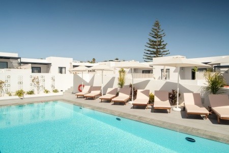 Kanárske ostrovy Lanzarote Nazaret Beach 15 dňový pobyt Bez stravy Letecky Letisko: Praha May 2026 (26/05/26- 9/06/26)